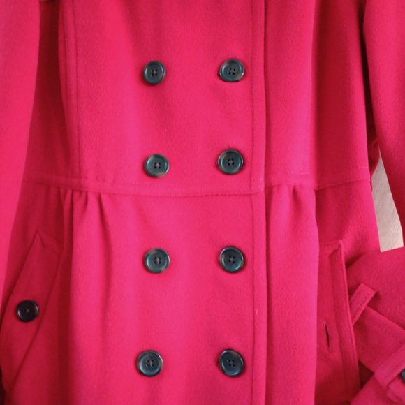 Red Lands End Wool Coat. - Picture 10 of 11